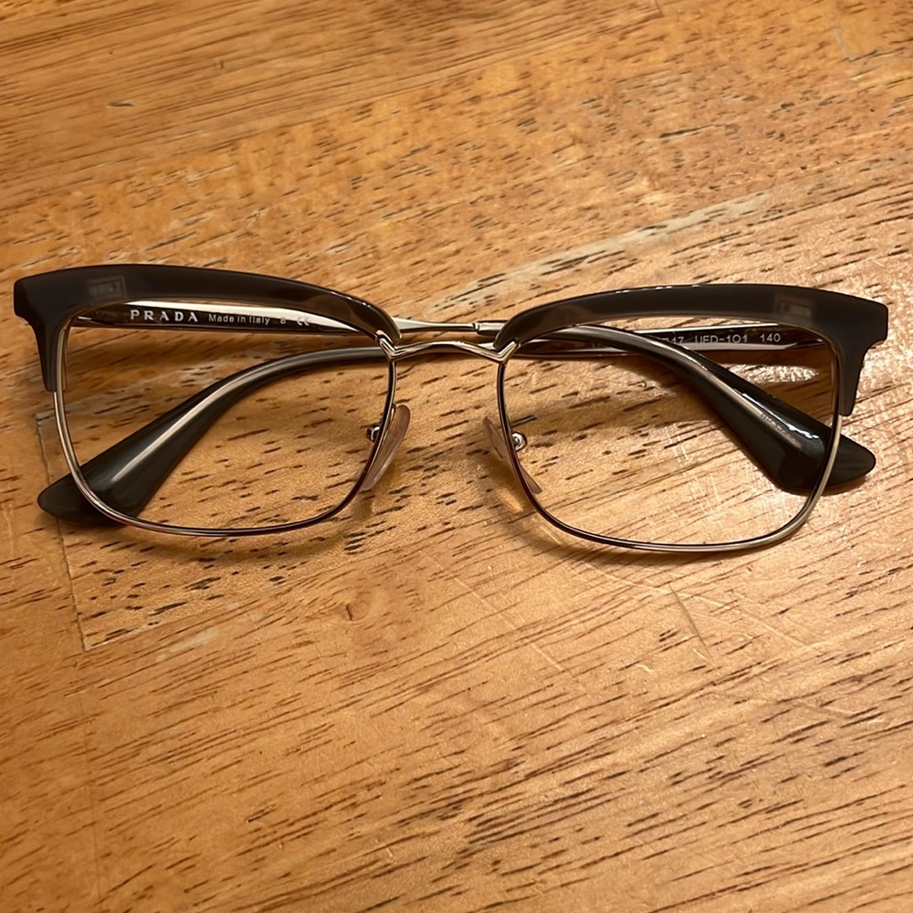 Prada VPR 08S